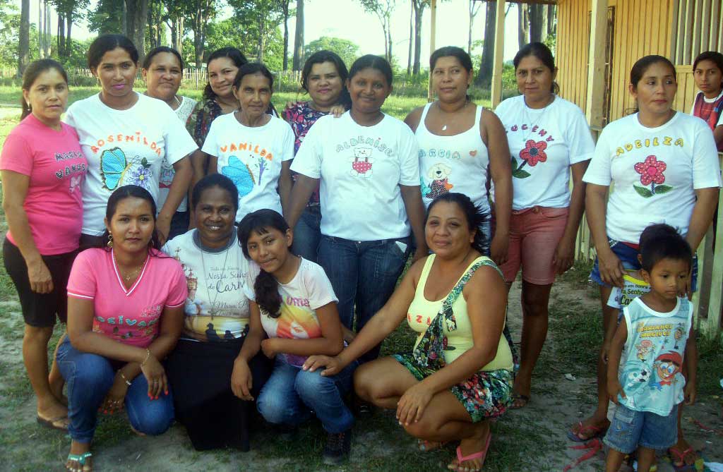 Felicidade em ajudar no Bairro da União