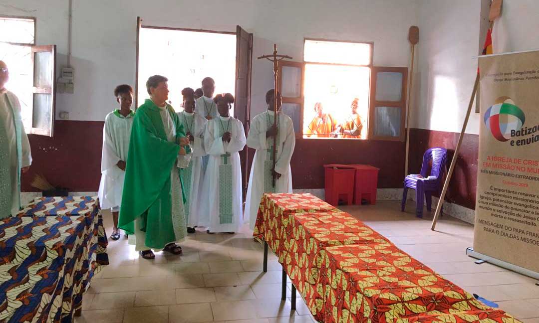 Mês missionário extraordinário em Bissau