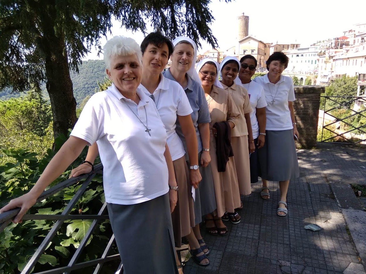 Un signe possible : être frères et soeurs universels